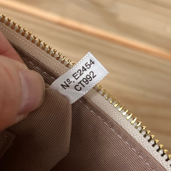 Coach wristlet🎈🎈 - Picture 7 of 8